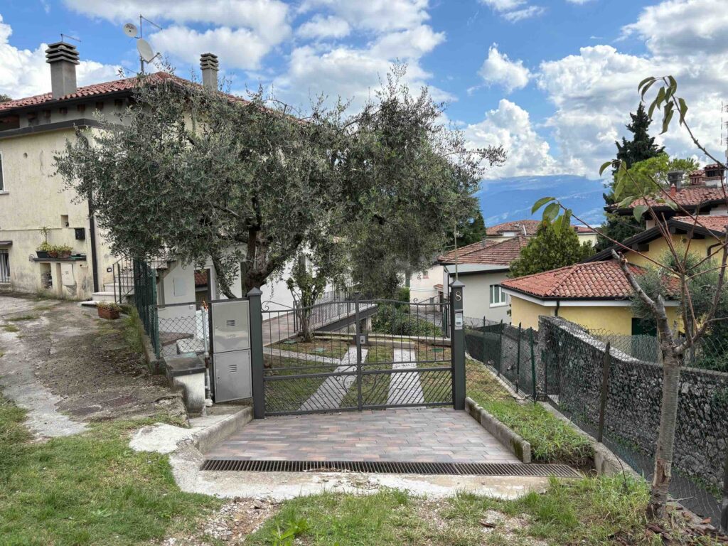 Esterno