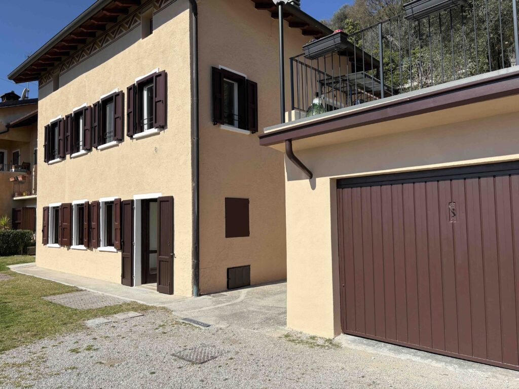 Facciata e garage